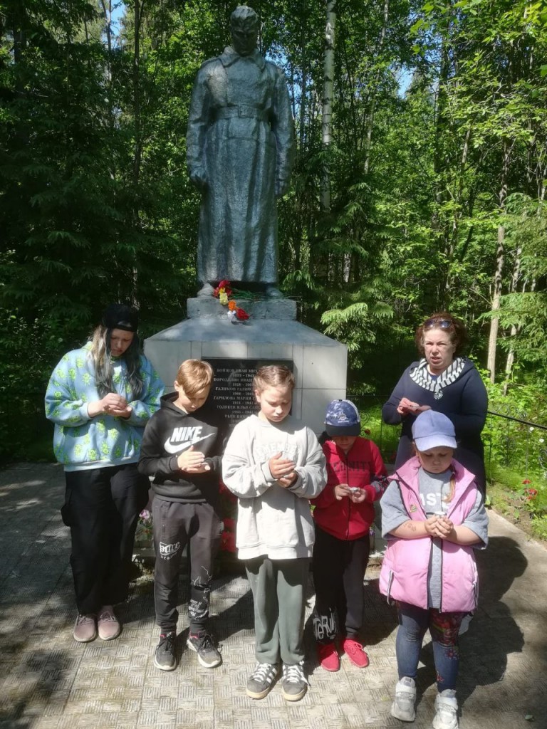 photo_5384605782261232990_y