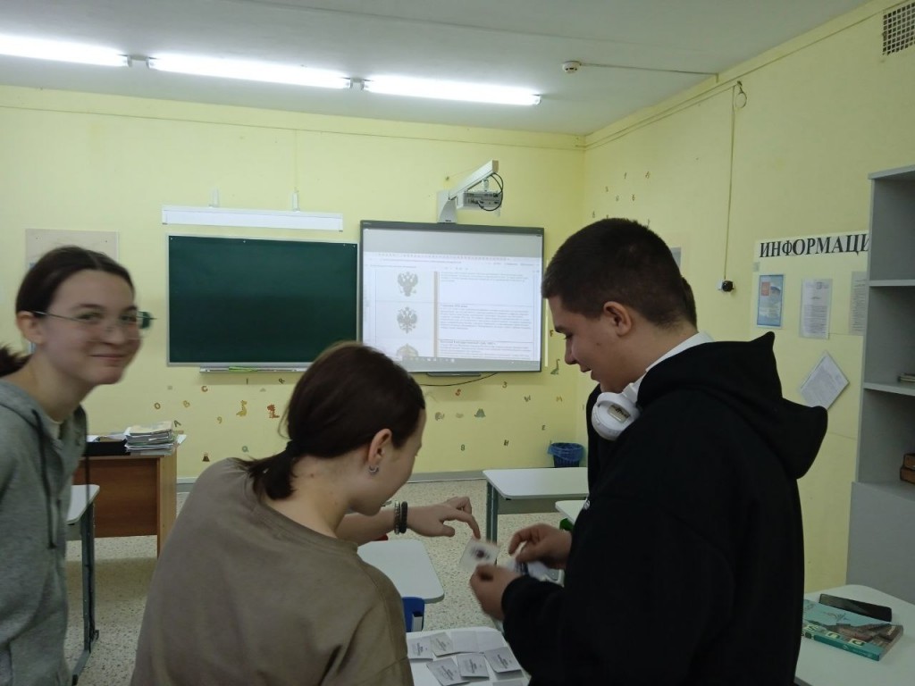 photo_5283106423636167435_y