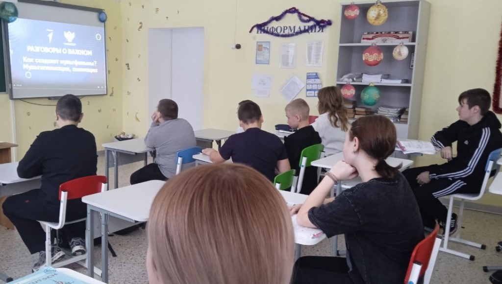 photo_5420463308873076192_y