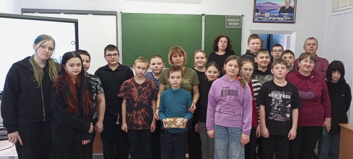 photo_5242230824743146616_y