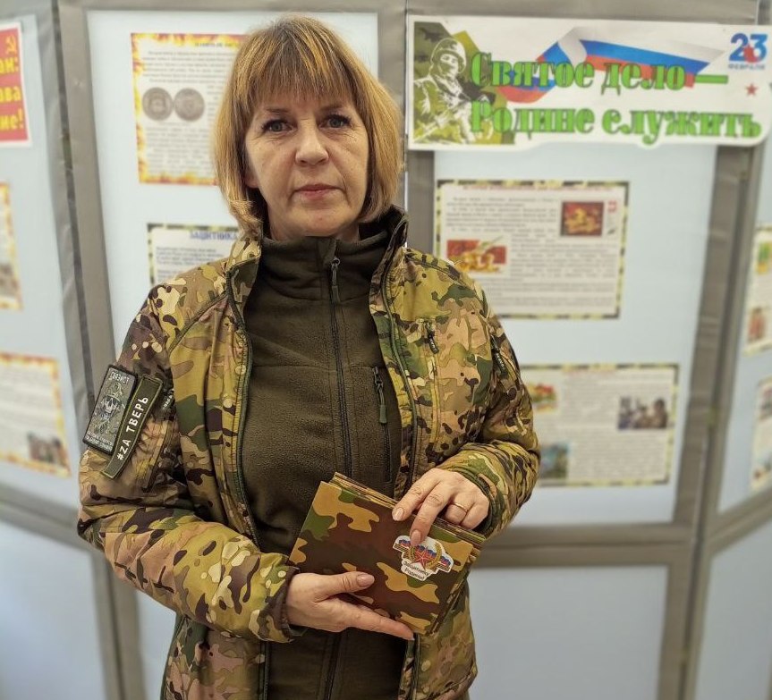 photo_5242230824743146710_y